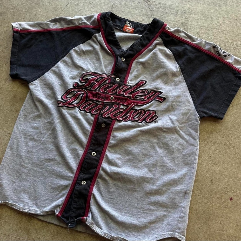 Vintage 90's Harley Davidson Biker Embroidered T shirt
Baseball Jersey
